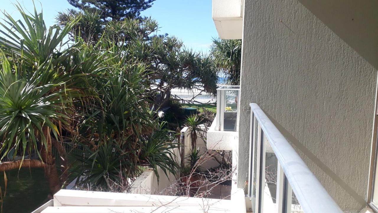 Hibiscus On The Beach Gold Coast Exterior photo