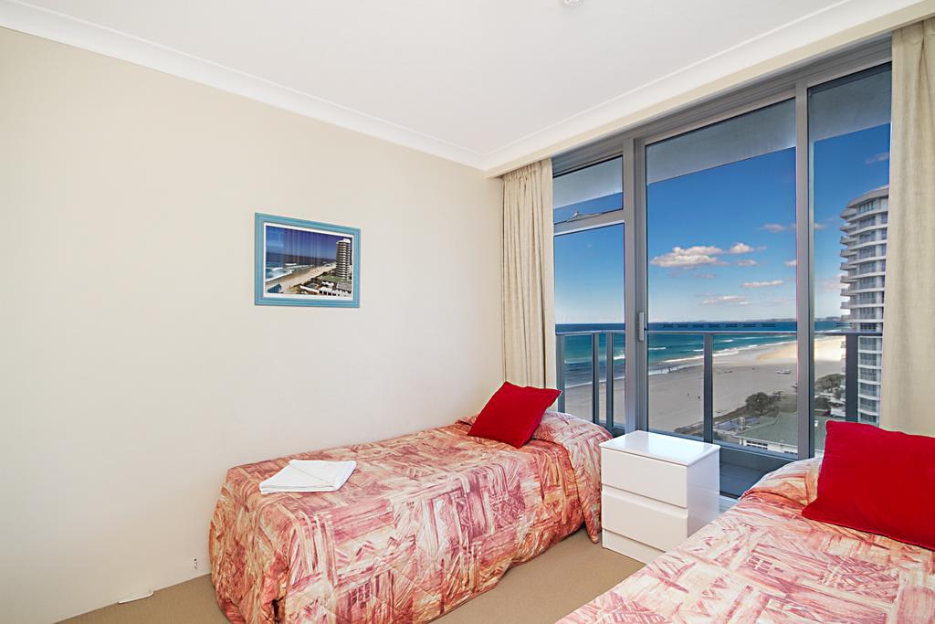 Hibiscus On The Beach Gold Coast Exterior photo