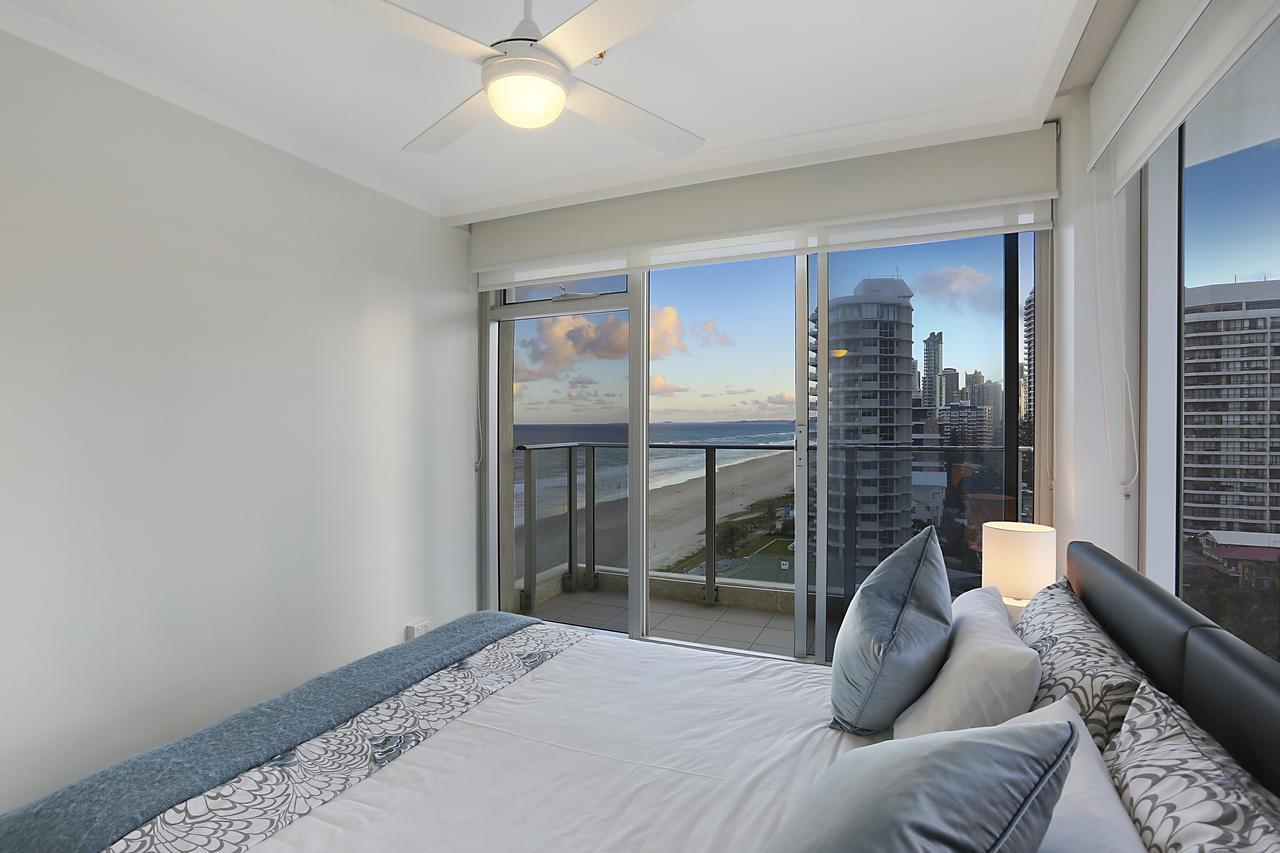 Hibiscus On The Beach Gold Coast Exterior photo