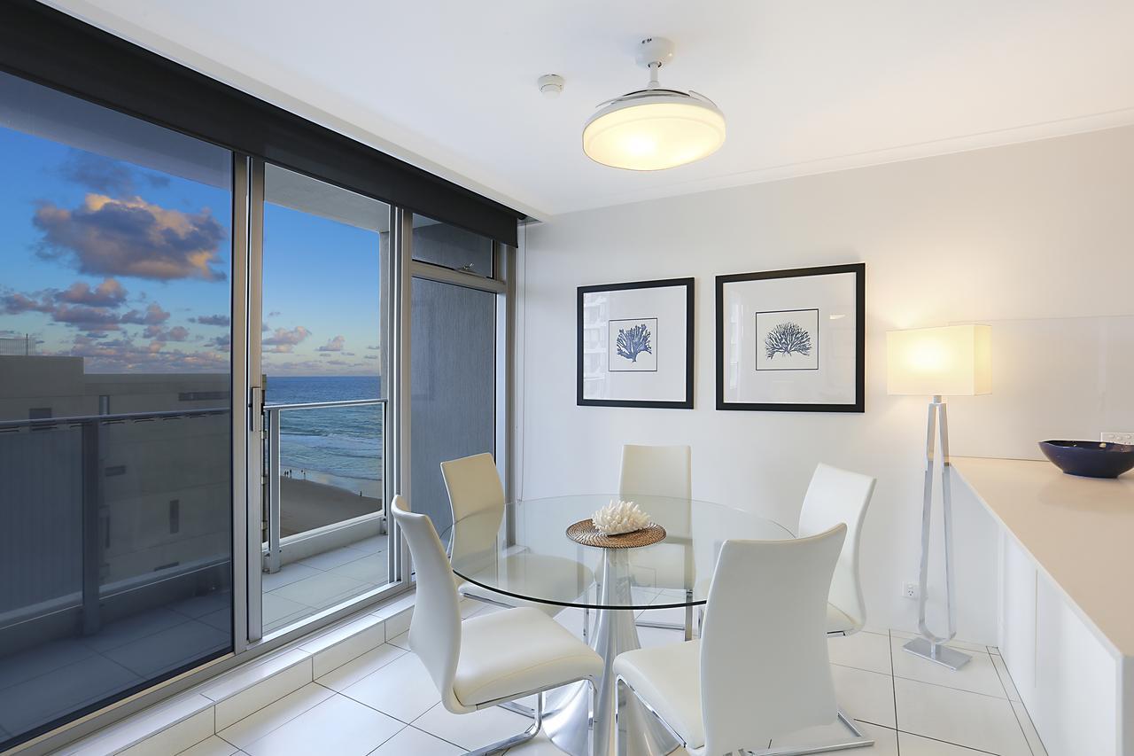 Hibiscus On The Beach Gold Coast Exterior photo