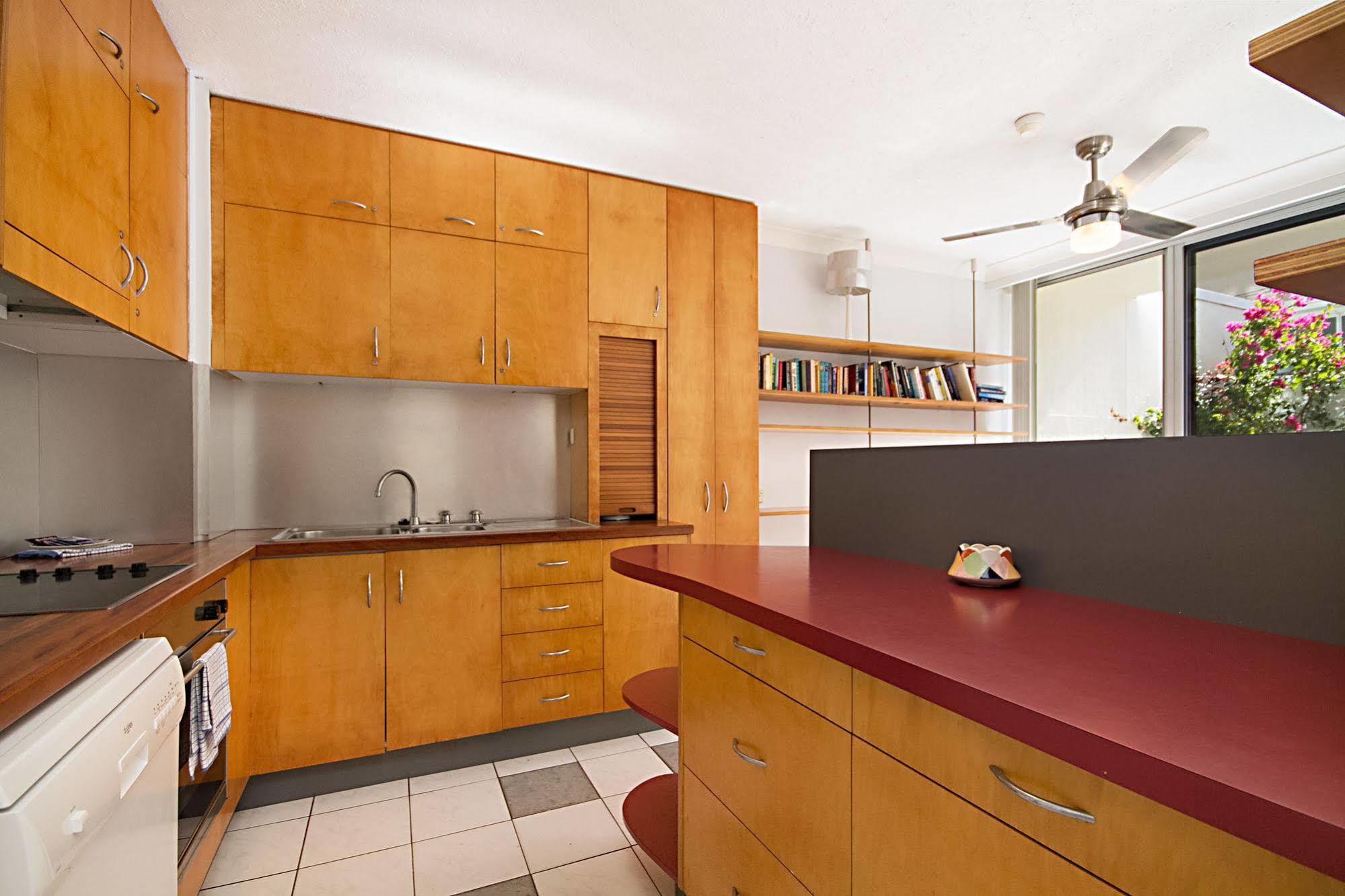 Hibiscus On The Beach Gold Coast Exterior photo