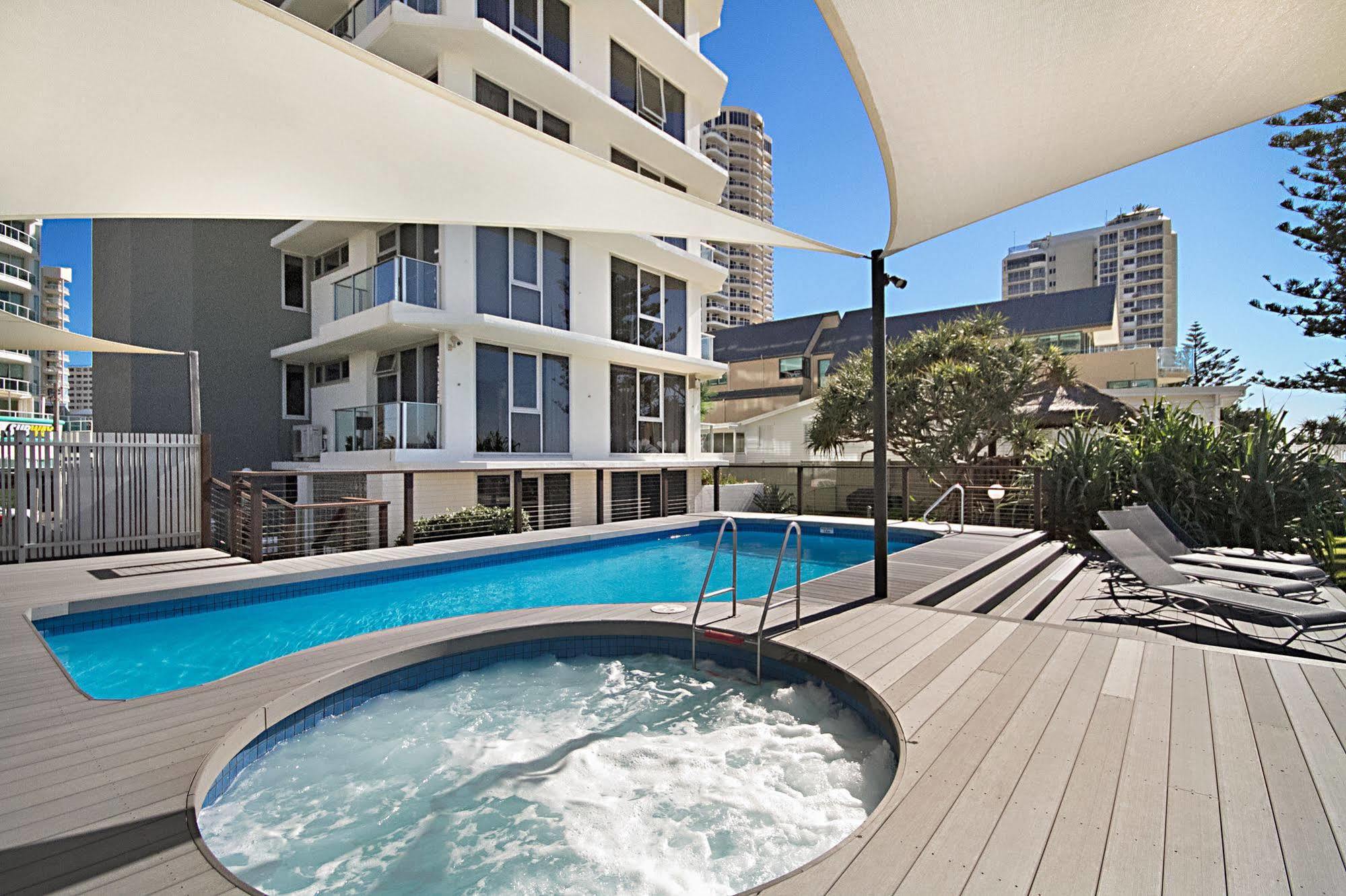 Hibiscus On The Beach Gold Coast Exterior photo