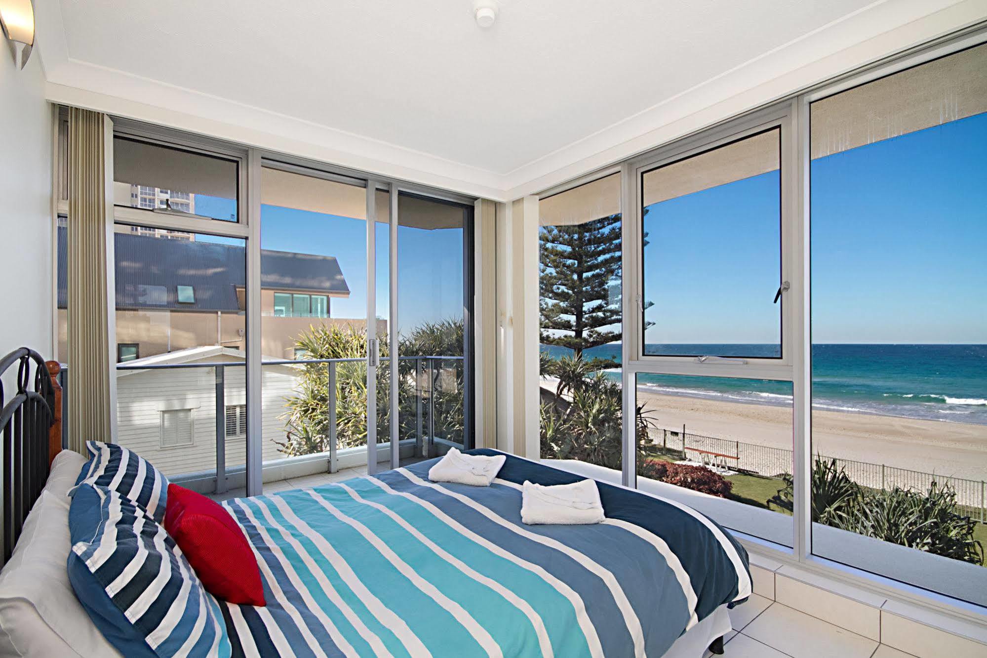 Hibiscus On The Beach Gold Coast Exterior photo
