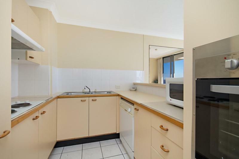 Hibiscus On The Beach Gold Coast Exterior photo