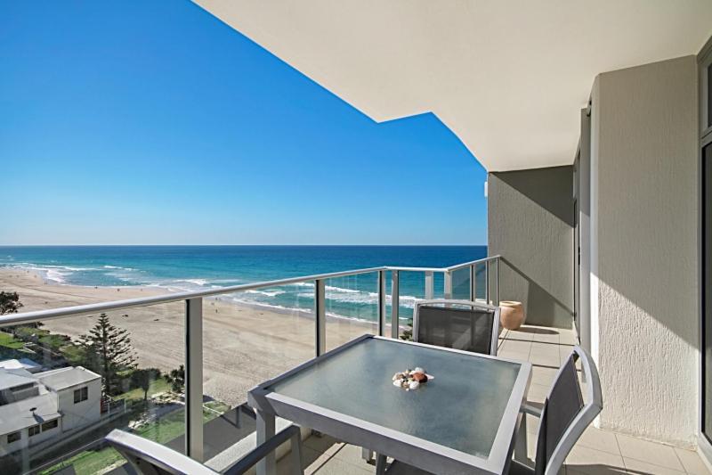 Hibiscus On The Beach Gold Coast Exterior photo